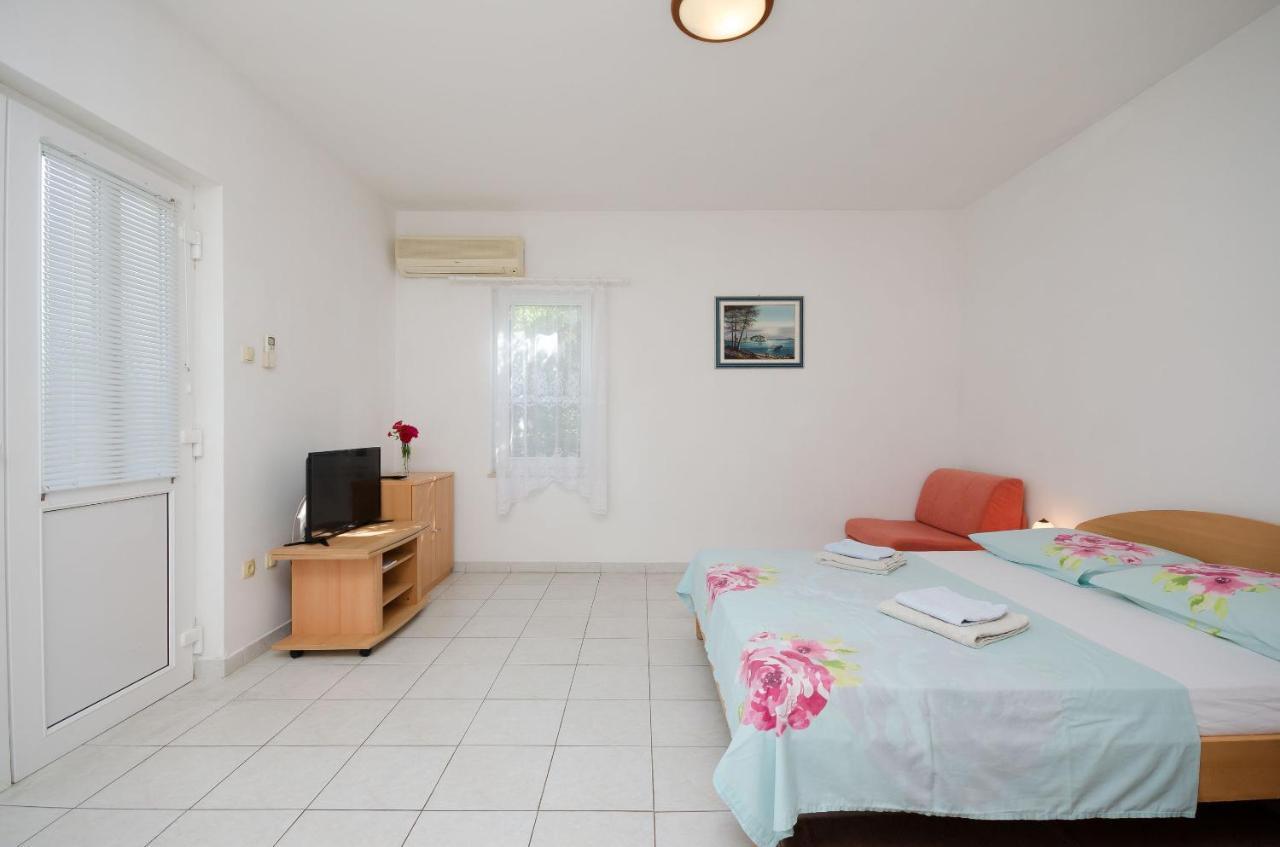 נובי ווינודולסקי Apartments Branimir מראה חיצוני תמונה