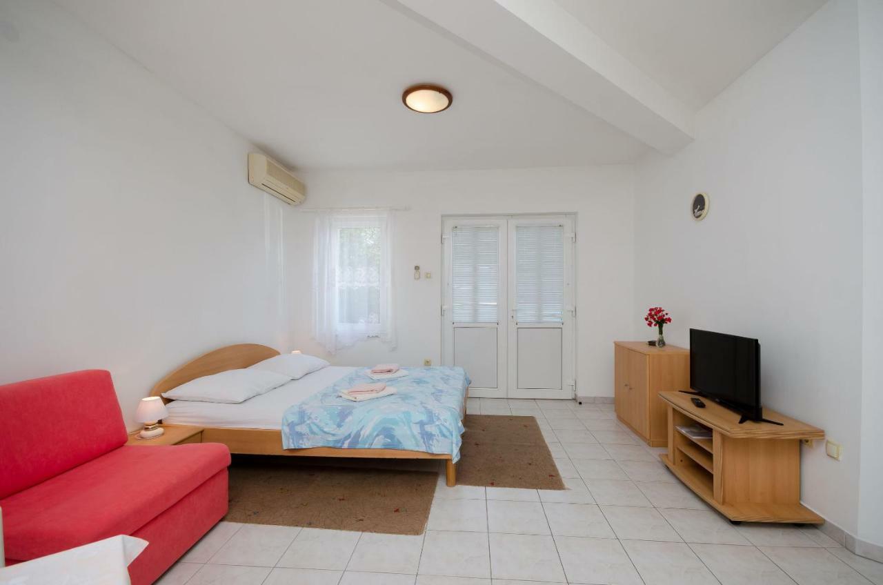 נובי ווינודולסקי Apartments Branimir מראה חיצוני תמונה