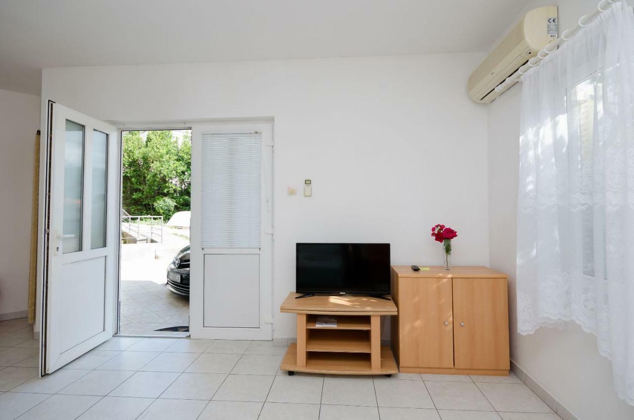 נובי ווינודולסקי Apartments Branimir מראה חיצוני תמונה